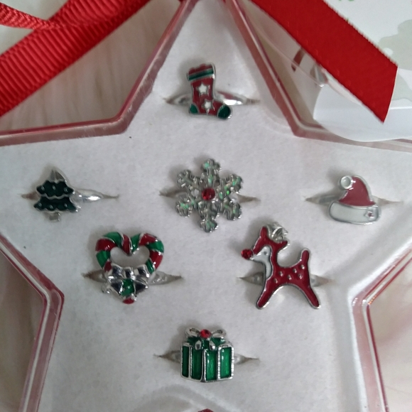 Adjustable Christmas Rings - Picture 2 of 2